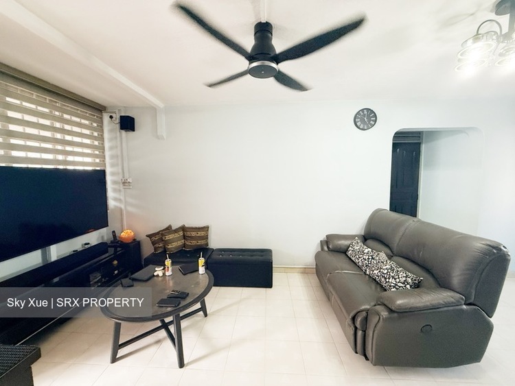 Blk 113 Chong Pang Vale (Yishun), HDB 4 Rooms #525218911